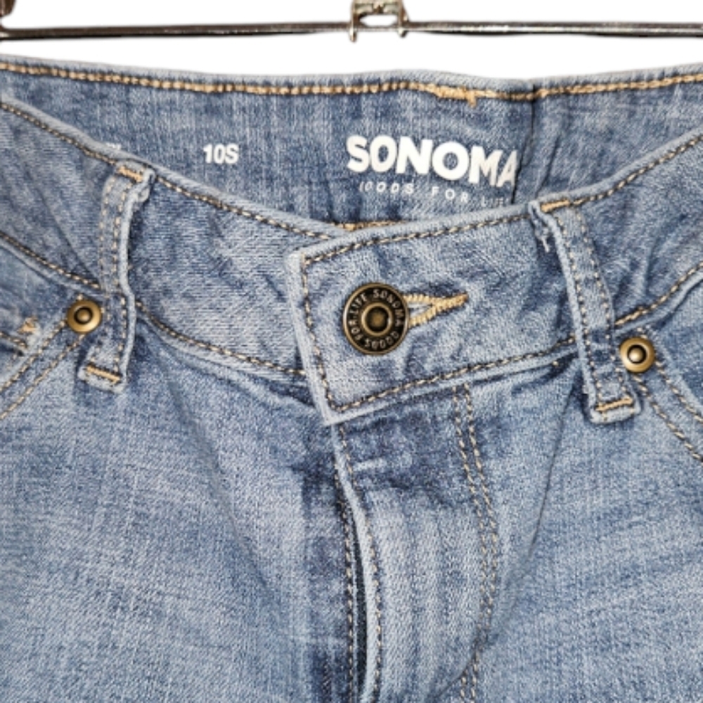 Sonoma Slightly Distressed Skinny Jeans EUC size 10 Short - Picture 5 of 5